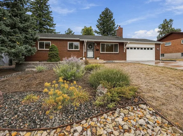 12154 W Maryland Dr, Lakewood, CO 80228