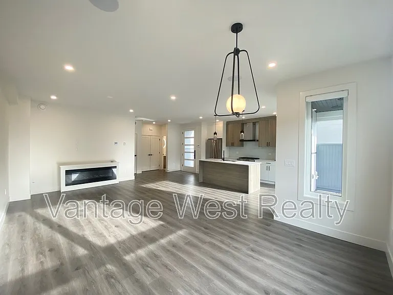 867 Morrison Ave #4 — Photo 11
