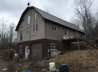 5649 Meshoppen Creek Rd, Montrose, PA 18801