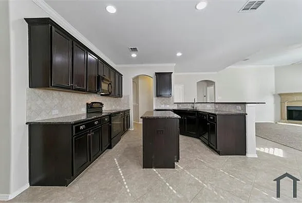 521 Cheyenne Dr — Photo 10
