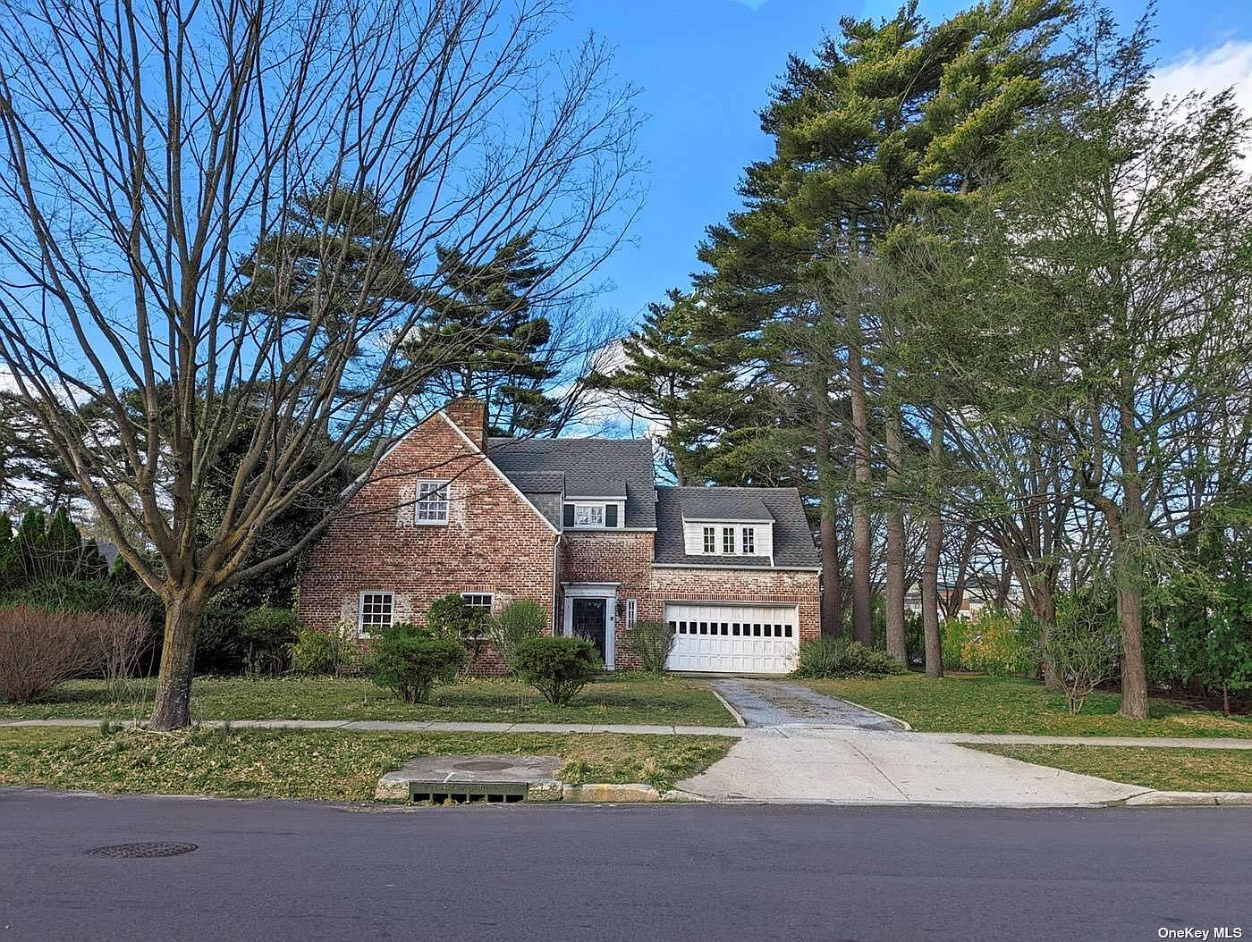 121 6th Street, Garden City, NY 11530 Zillow