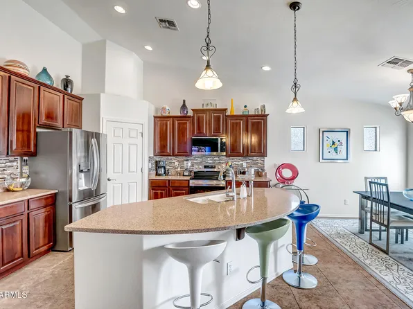 17781 W CROCUS Drive, Surprise, AZ 85388