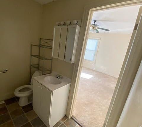 2nd image of 1420 Adams St #1
