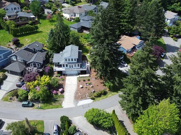 43 North Point Drive, Bellingham, WA 98229