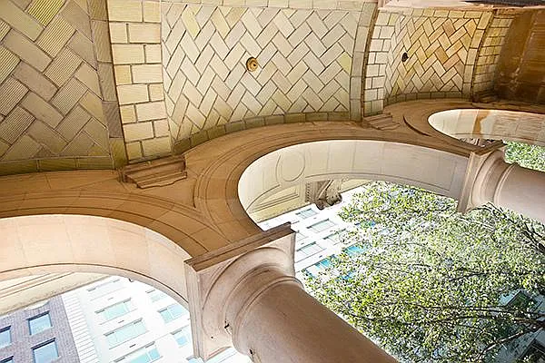 Sold by Modlin Group | media 6