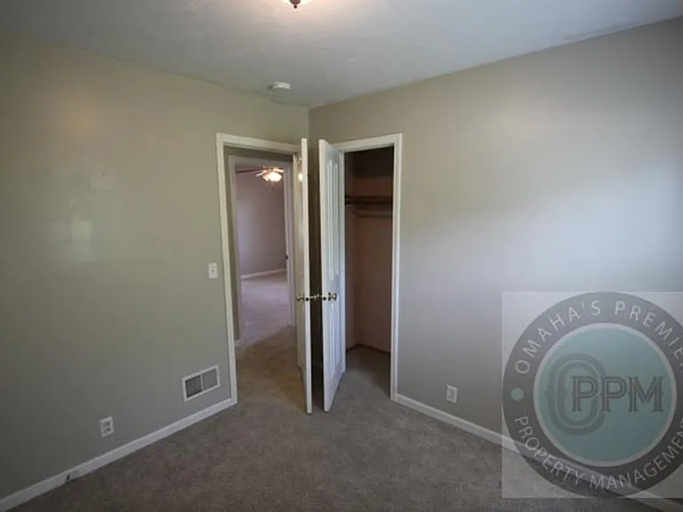 3442 S 88th St — Photo 6