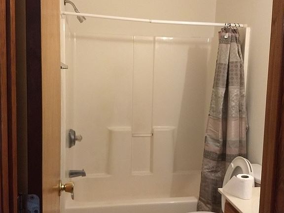4th image of 1212 Shelby St APT 1