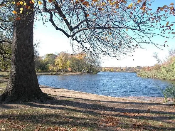 192 Lincoln Place image 9 of 9