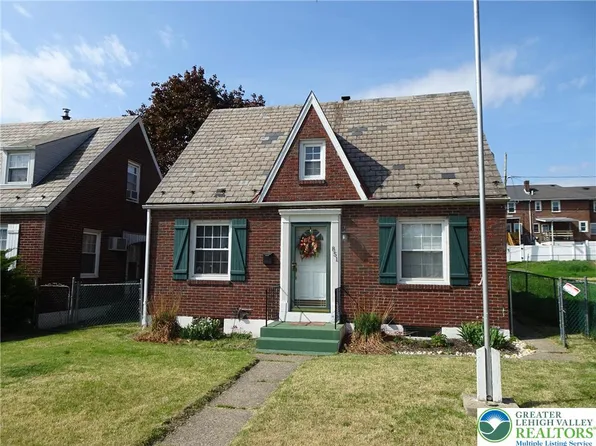 851 Media St, Bethlehem, PA 18017