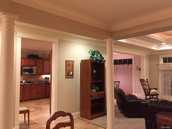 2nd image of 10 Hidden Creek Ct