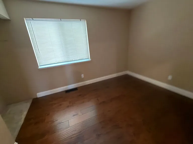 2461 Bay Hill Cir — Photo 21