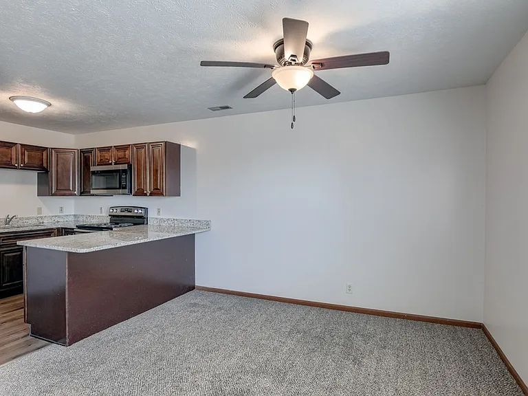 2941 NW 8th St — Photo 14