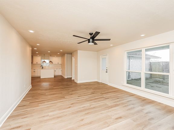 2nd image of 3115 Ponder Dr