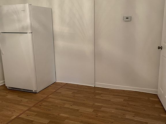 space enough for small kitchen table