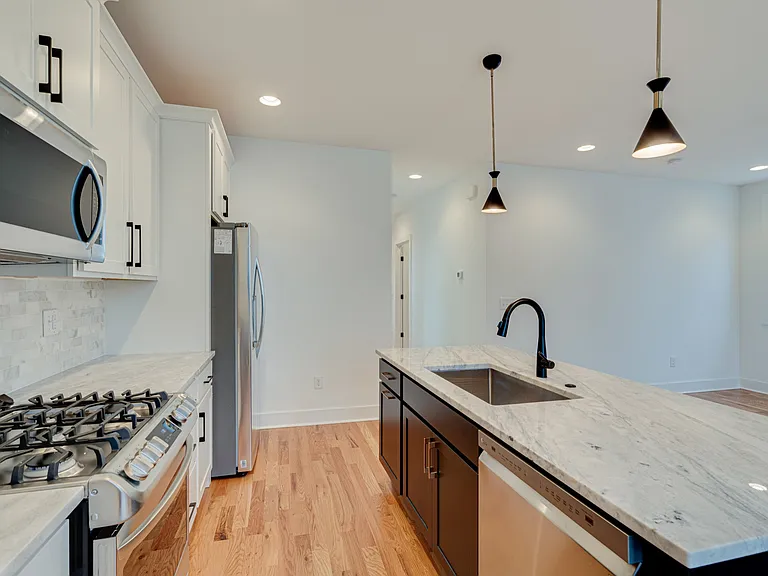61B Cannon St — Photo 9
