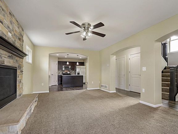 4th image of 1172 Springbrook DRIVE