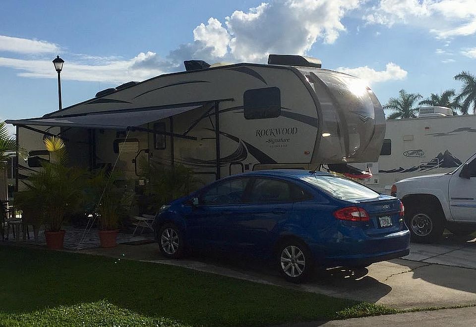 2nd image of 11641 Blue Warbler Dr