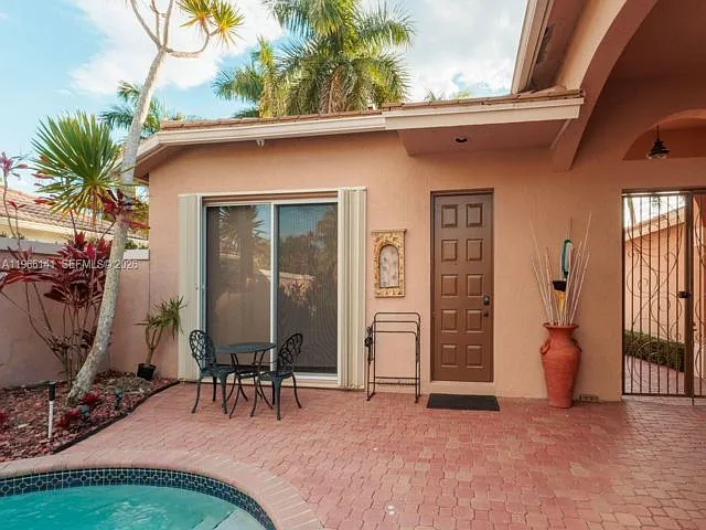 2488 Eagle Run Dr — Photo 2