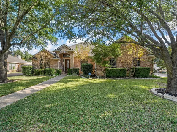 302 Canterbury Dr, Woodway, TX 76712