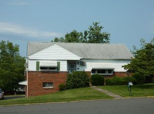 225 Calvary Ave, Emmaus, PA