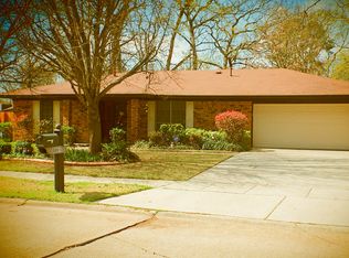 8804 Saint Clair St, Shreveport, LA 71118