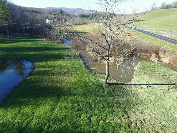 4th image of 4681 Troutdale Hwy