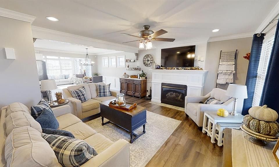 333 Curtis Ct Batesville, IN Zillow Apartments for Rent in Batesville