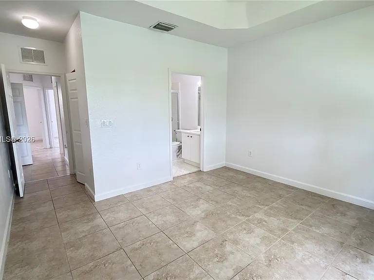 3390 NE 13th Circle Dr #206-19 — Photo 46