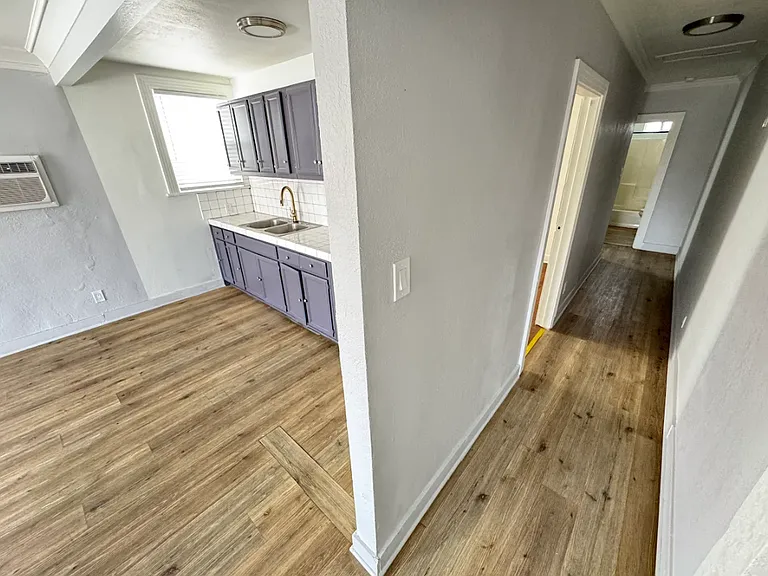 1234 Rolland Curtis Pl — Photo 8