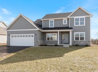 826 Hayden Dr, Yorkville, IL