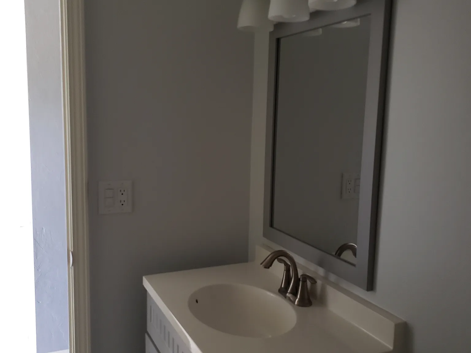 1 bed, 720 sqft, $1,700 — Photo 4