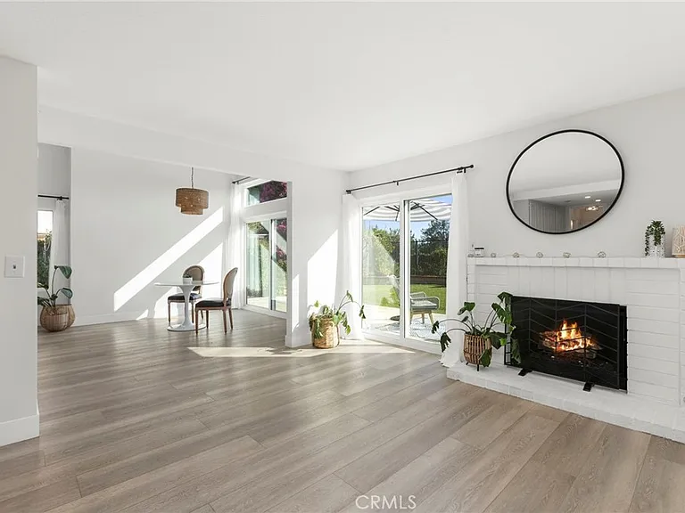 28765 Calle Vis — Photo 1