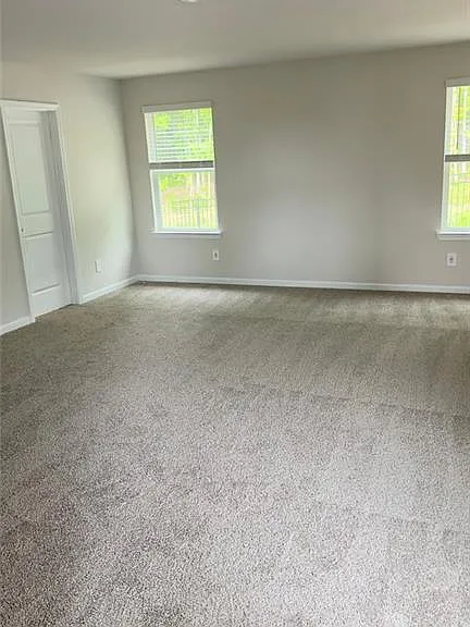 327 Valley Oak Dr — Photo 25