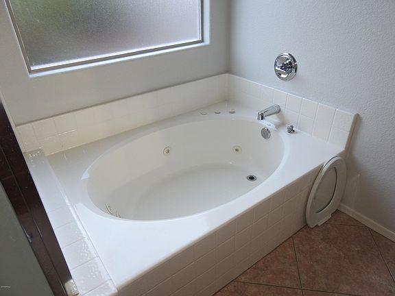 5th image of 15134 N 146th Ave