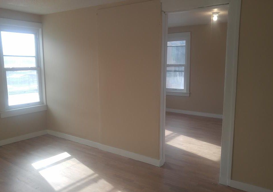 2nd image of 10 Orange St #6