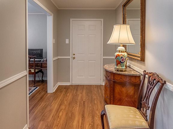 5th image of 2505 Bonita Pl