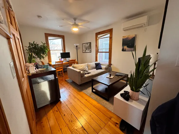 9 6th St #3, Cambridge, MA 02141