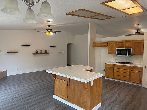 3rd image of 13333 Medicine Bow Ct