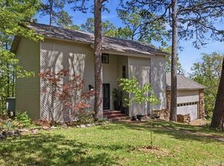 42 Stoneledge Dr, Maumelle, AR 72113