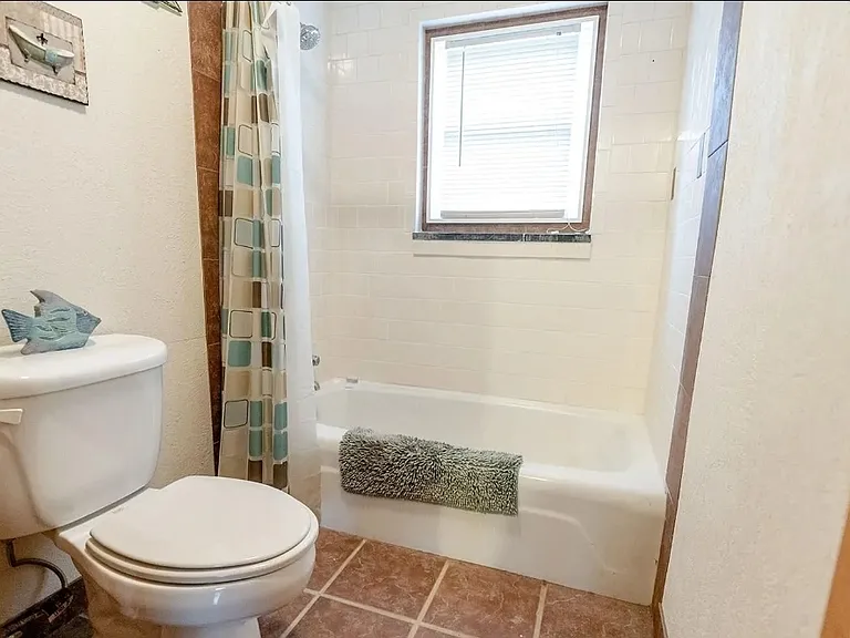 114 Proffit Ln — Photo 17