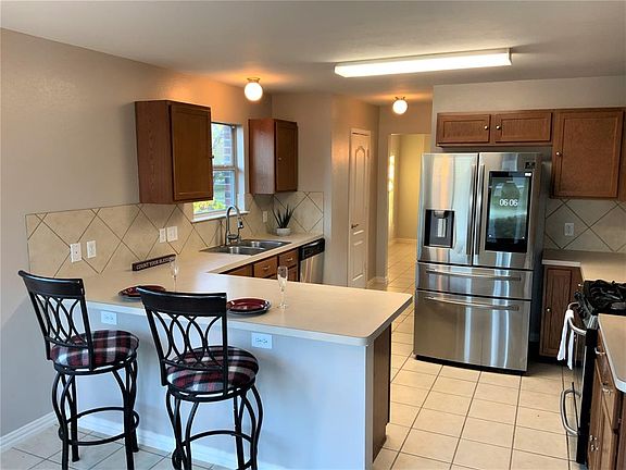 4th image of 2029 Northridge Dr