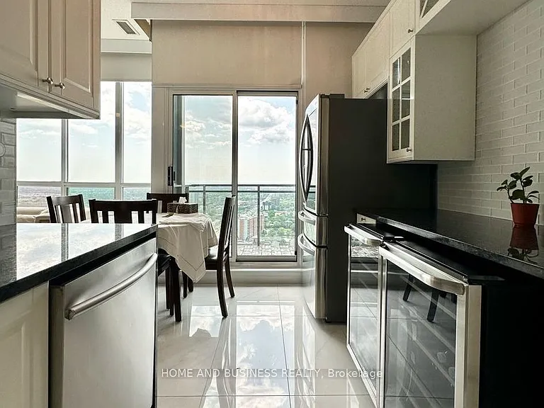 3515 Kariya Dr #Penthouse 03 — Photo 10