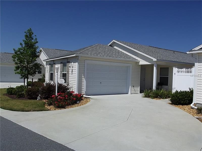 1st image of 2478 Yalaha Ave
