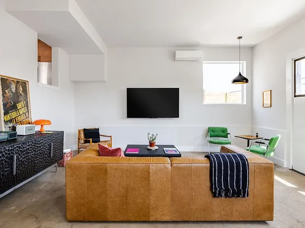 708 Chicon St, Austin, TX 78702