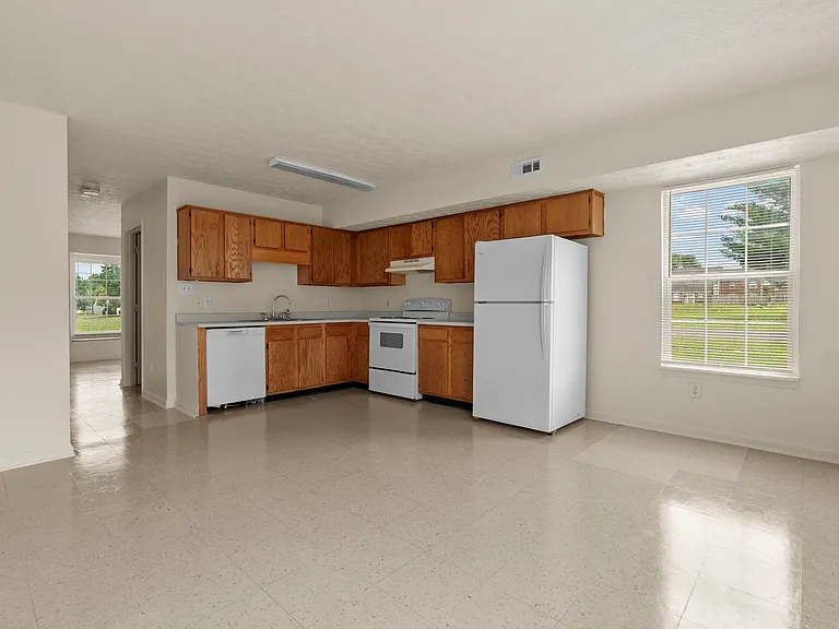 10403 Hillpark Dr — Photo 8