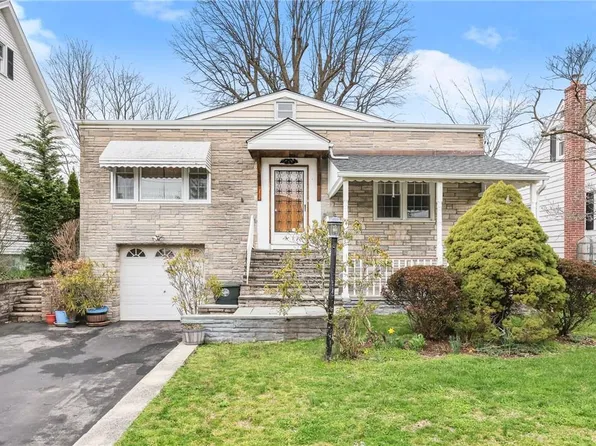 40 Clark Place, Port Chester, NY 10573