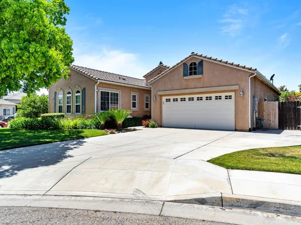 5685 E Erin Ave, Fresno, CA 93727