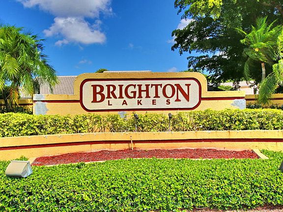 2nd image of 4811 Brighton Lakes Blvd