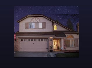 807 Oak Creek Dr, Vacaville, CA 95687