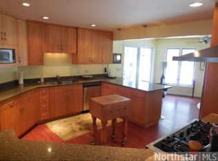 2650 Mapleridge Ln, Excelsior, MN 55331